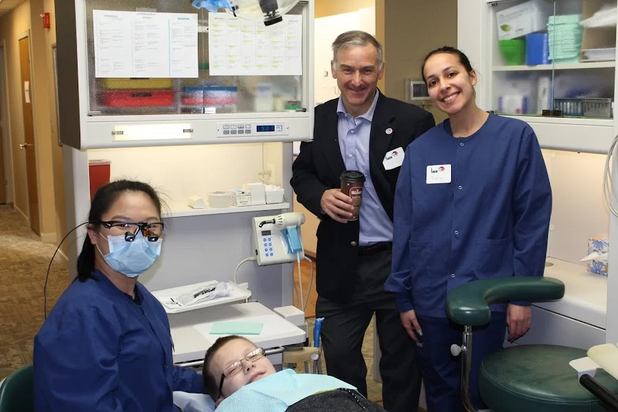 Dr. Kaz Family & Cosmetic Dentistry Picture 3