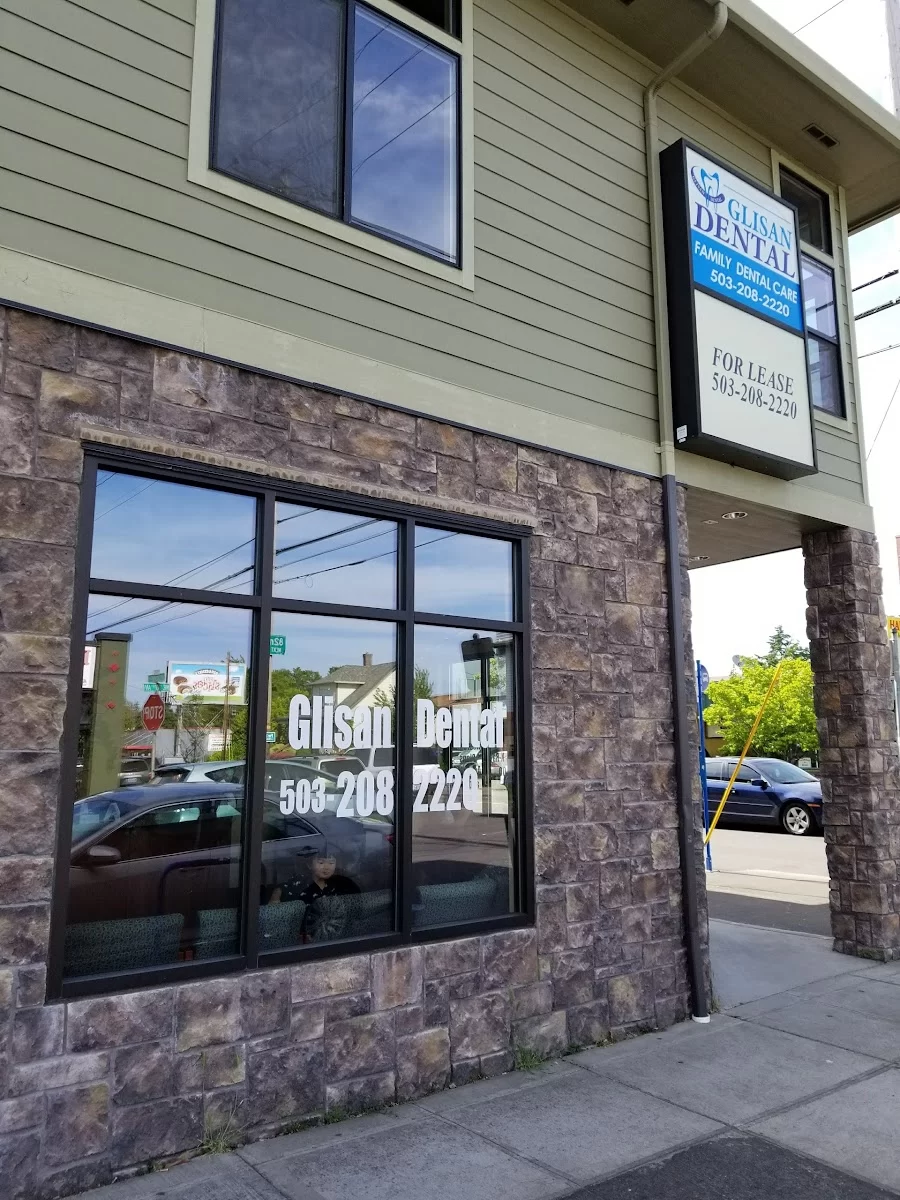 Glisan Dental Picture 4