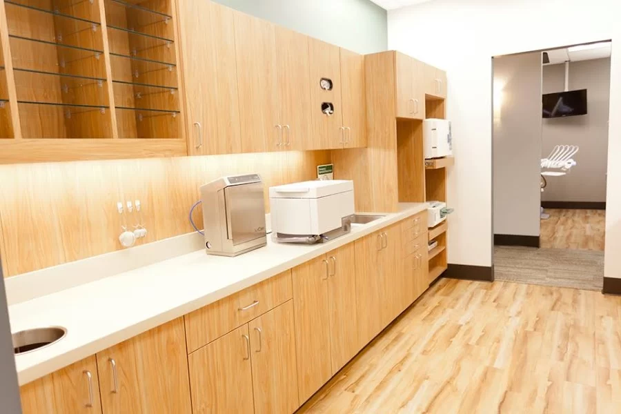Wolfe Dental Hillsboro Picture 2