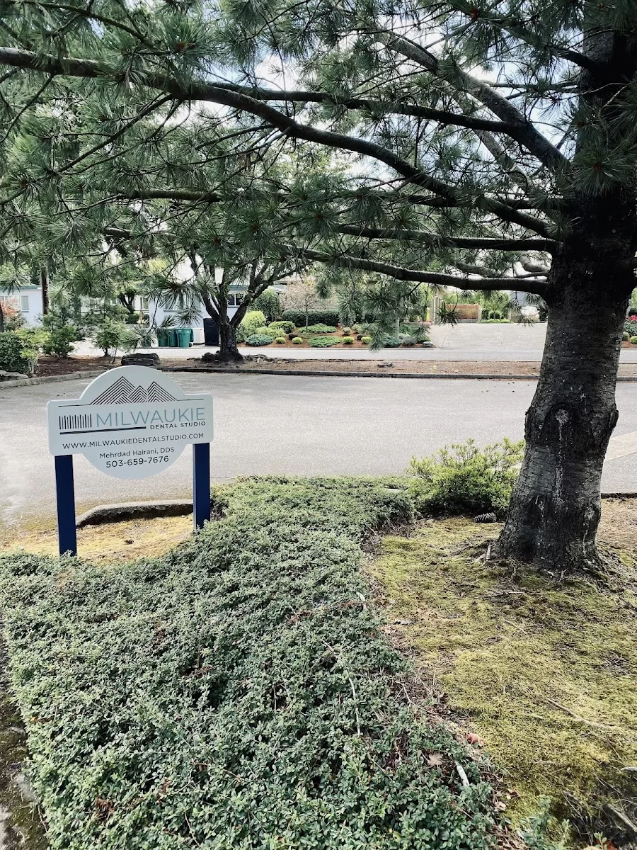 Milwaukie Dental Studio Picture 6