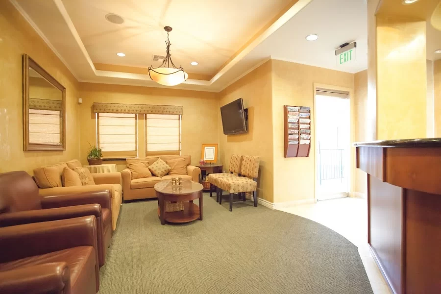 Emigh Dental Care Picture 4