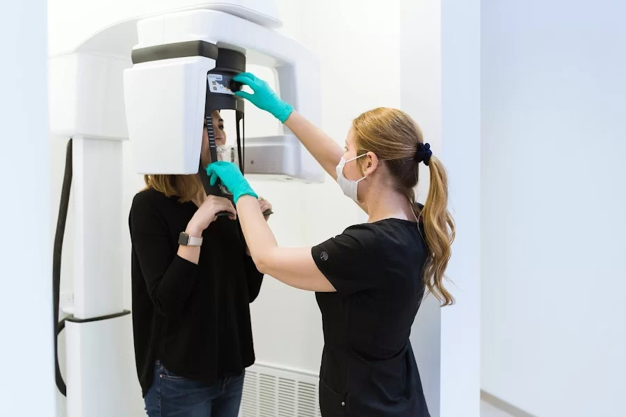 Ultimate Smile Dental Care - Beaverton Cosmetic & Implant Dentistry Picture 2