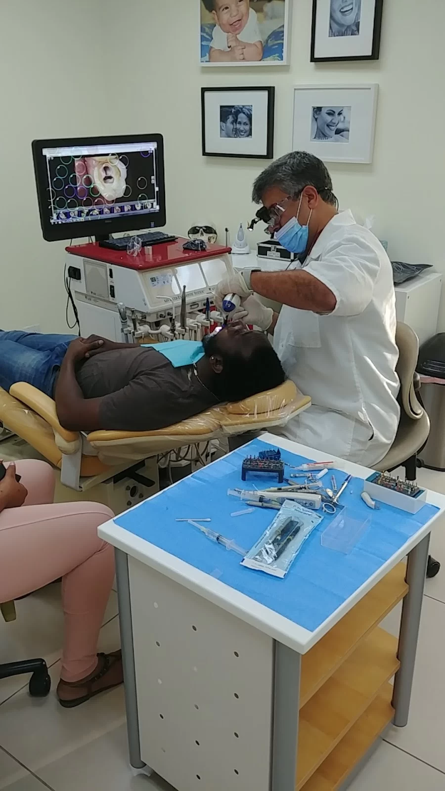 Dr. Nader Mehr, D.D.S. Picture 9