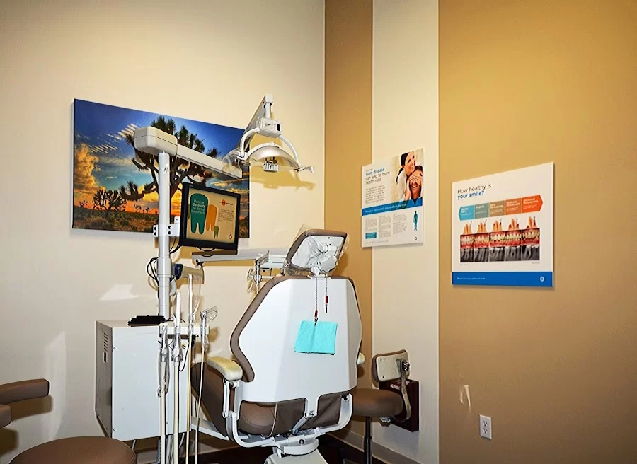 Crossroads Dental Group Picture 4