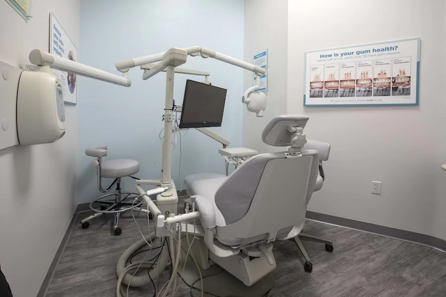 Crossroads Dental Group Picture 3