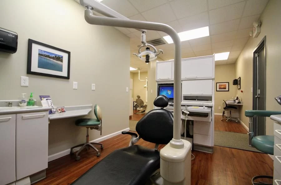 Almost Heaven Dentistry St. Albans Office Picture 6