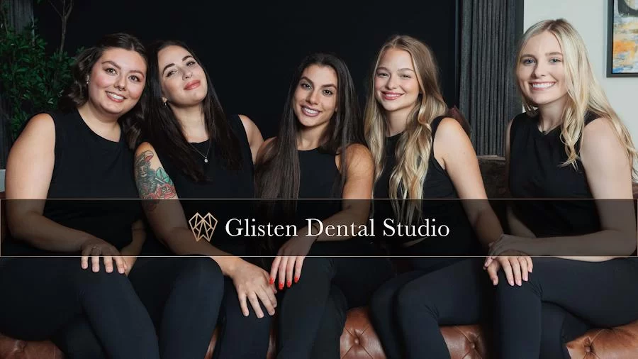 Glisten Dental Studio Picture 10