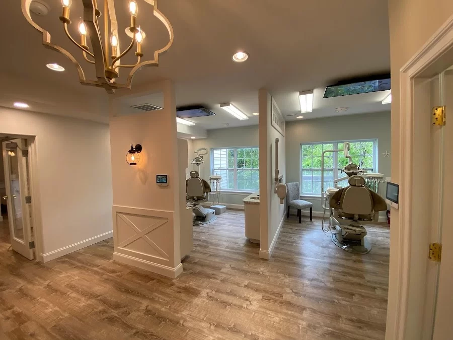 Avalon Dental of Newport Picture 3