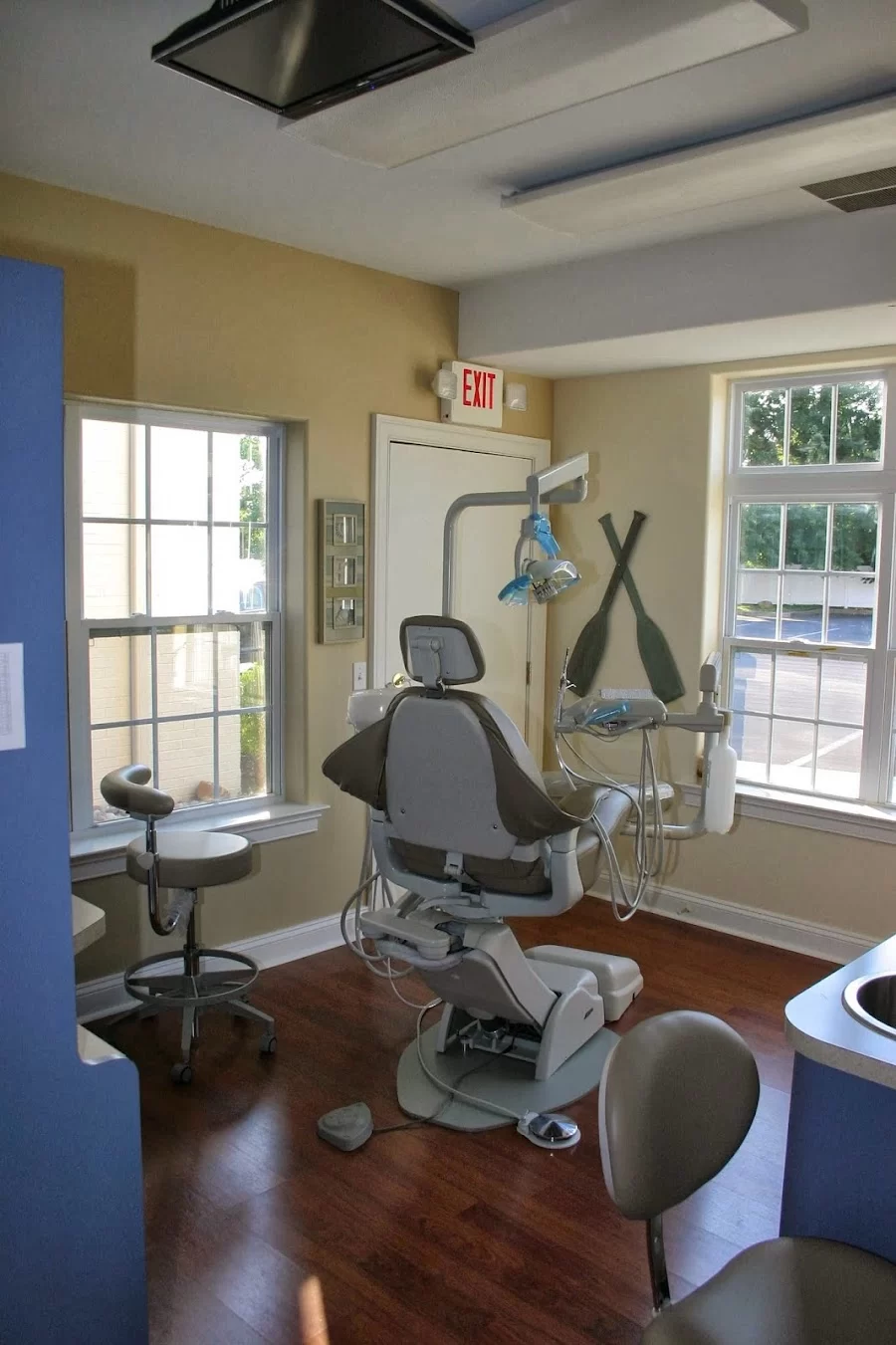 Avalon Dental of Newport Picture 7