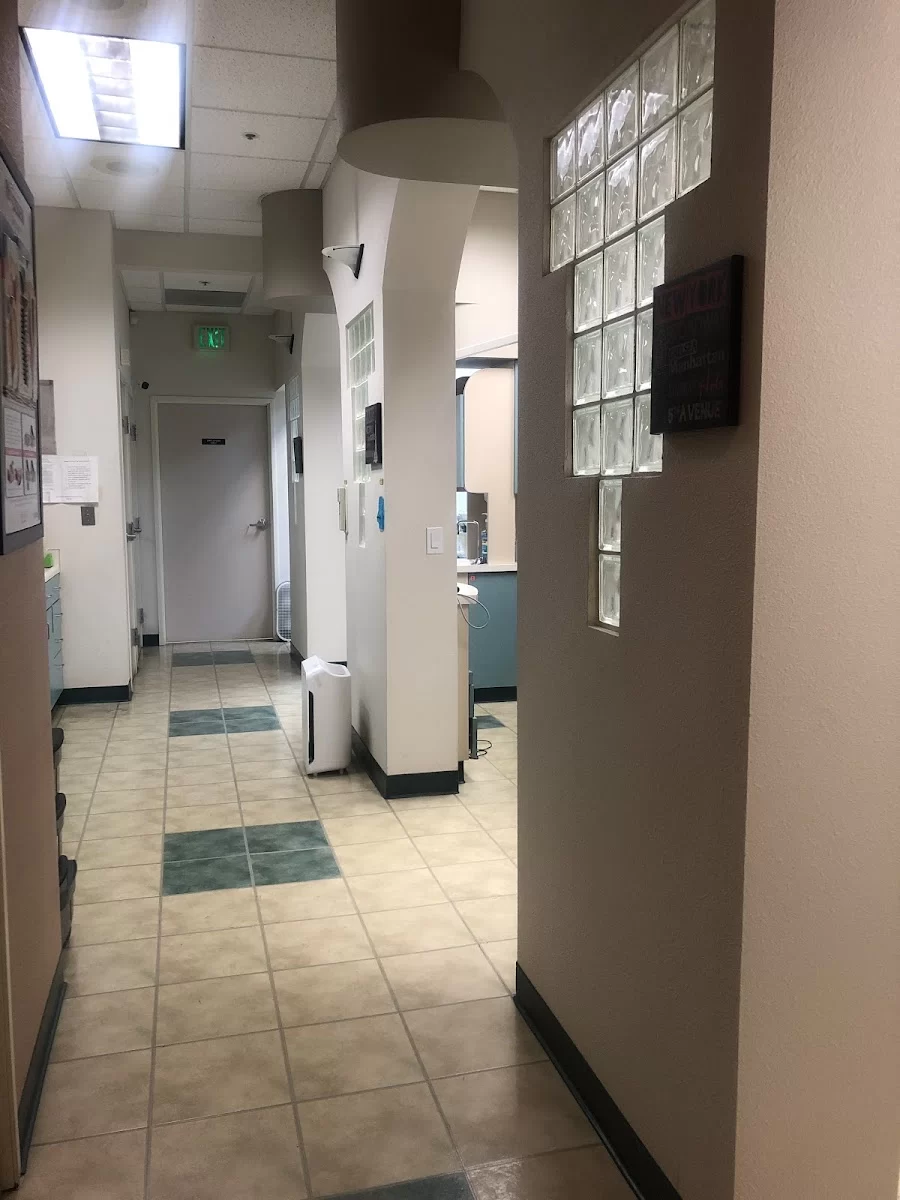 CITY HEIGHTS DENTAL Picture 5