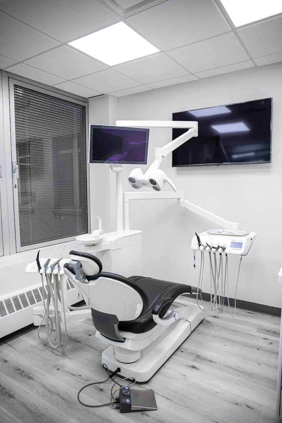 65 Broadway Dental Picture 9