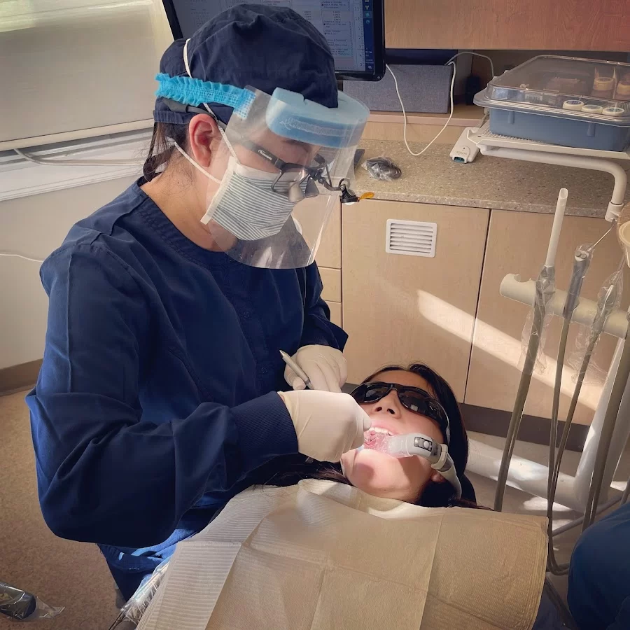 Dr. Francine Abad Picture 3