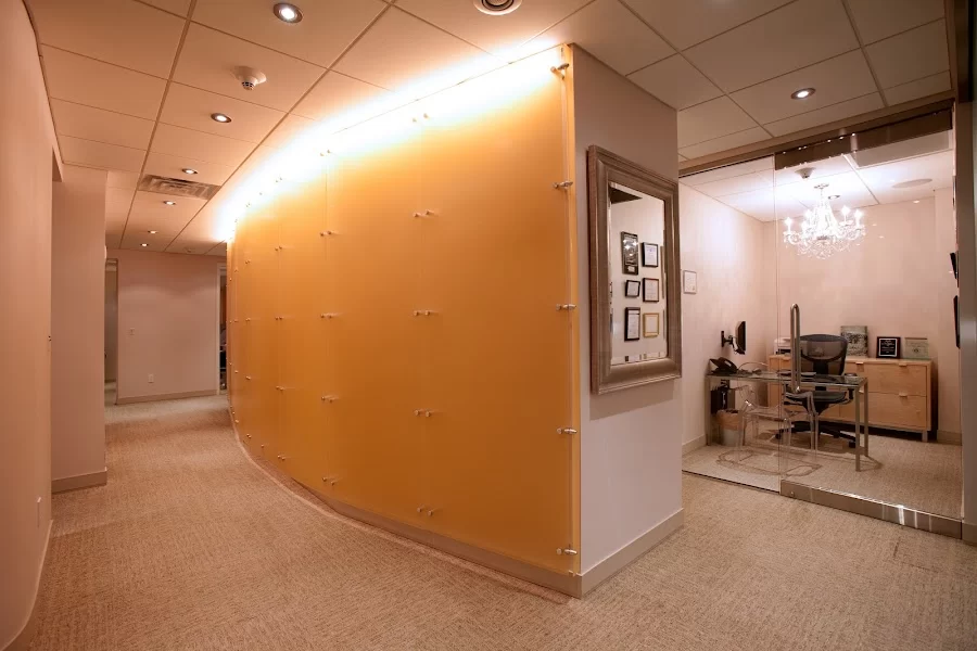 Wall Street Dental Spa Picture 5