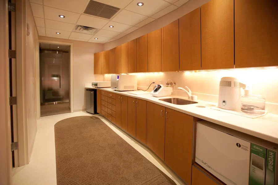 Wall Street Dental Spa Picture 3