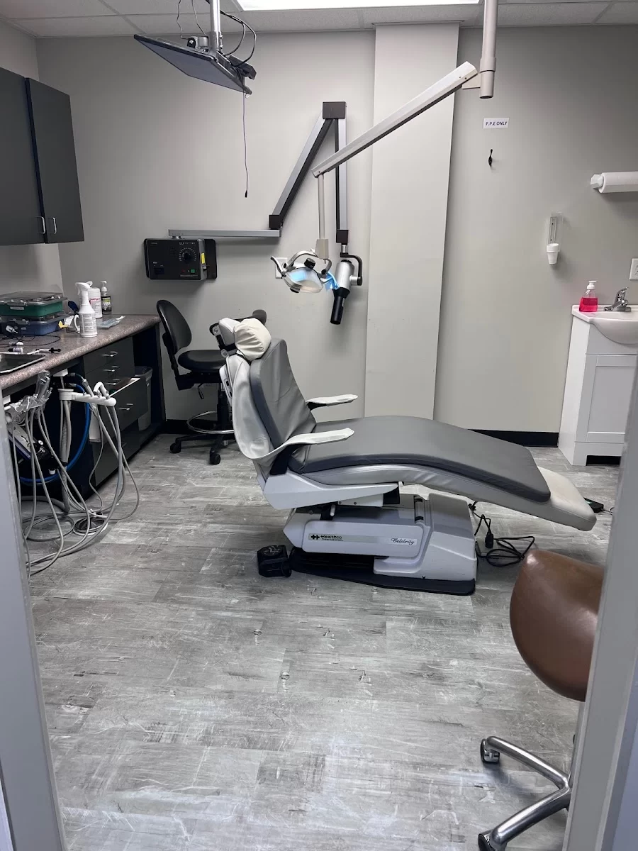 Devine Dentistry Picture 9
