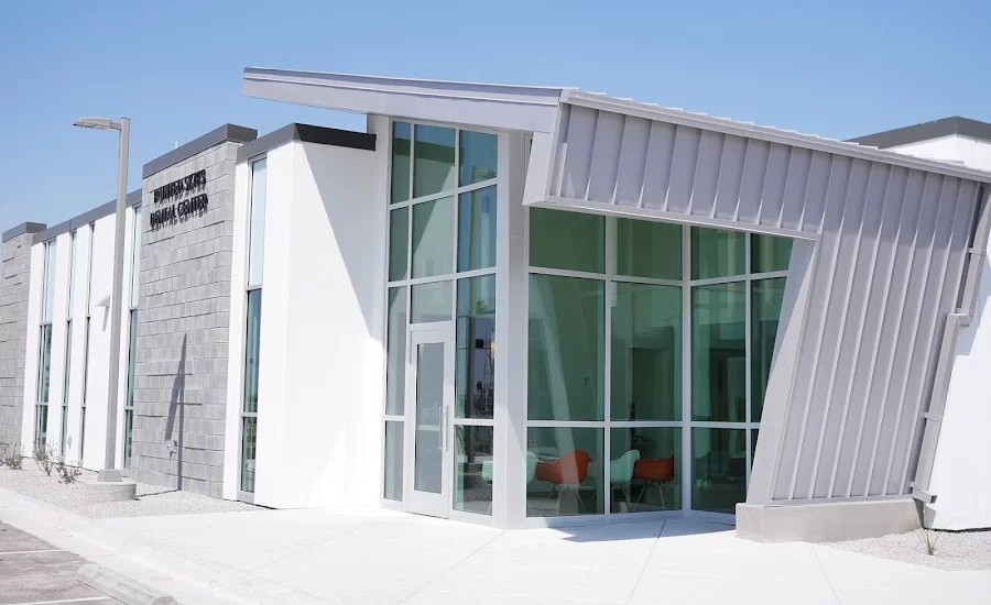 Painted Skies Dental Center Picture 4