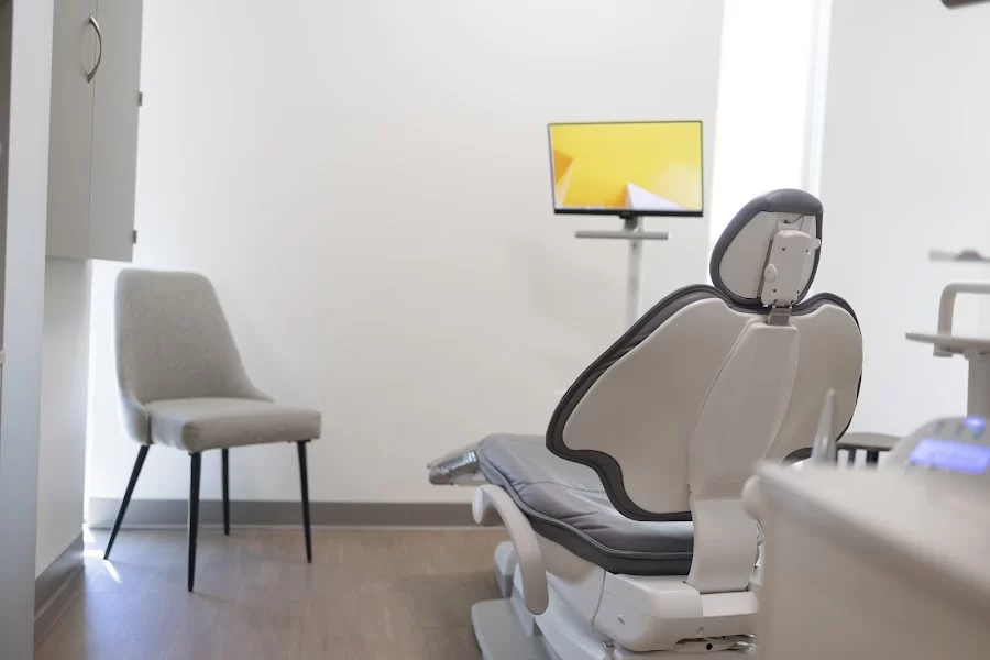 Painted Skies Dental Center Picture 3