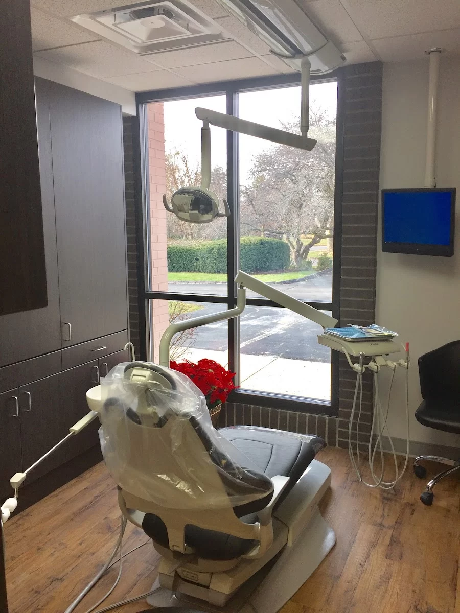 Douglas E. Snouffer, DDS Picture 6