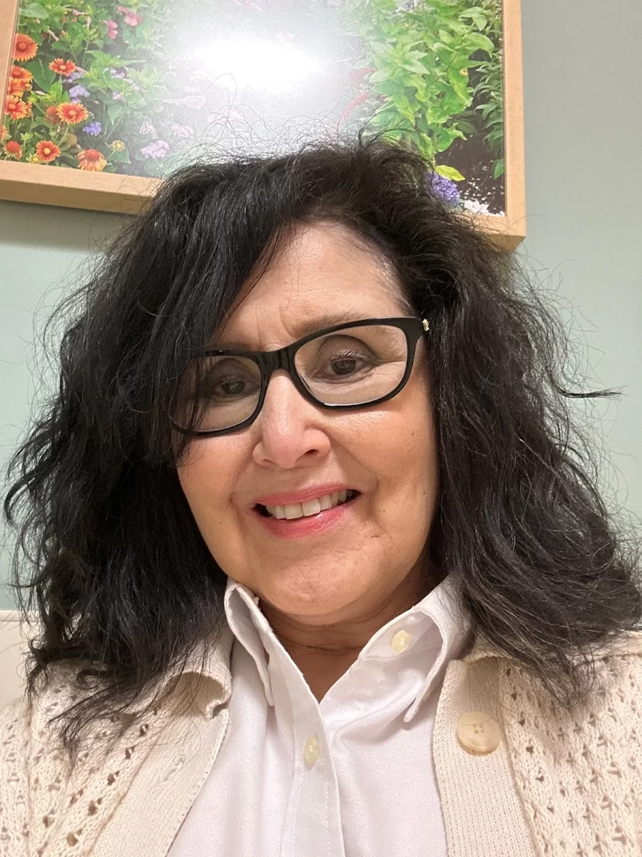 Dr. Tabitha L Arias, DDS Picture 2