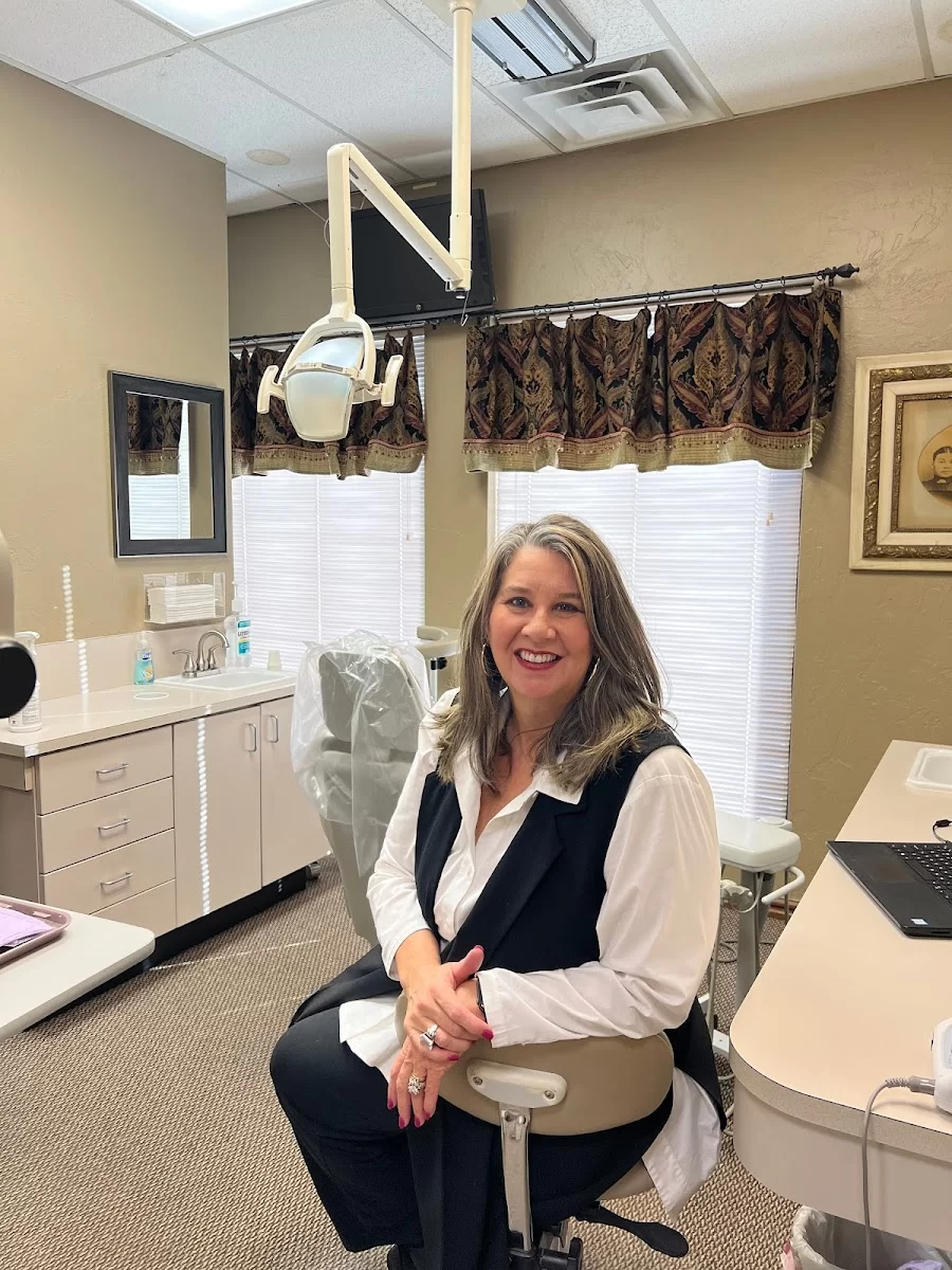 Laura B. Ousley, DDS Picture 7