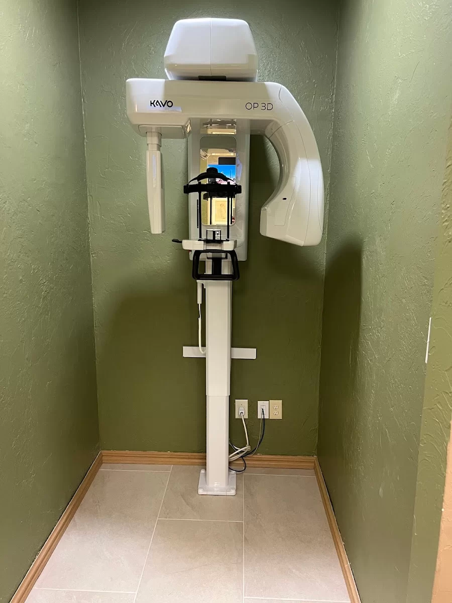 Laura B. Ousley, DDS Picture 4