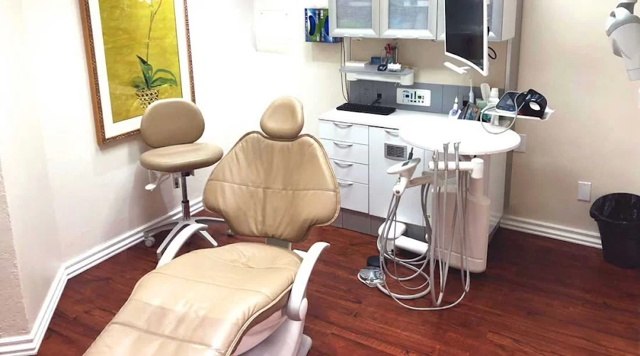 Saxon Dentistry: Chris Saxon DDS Picture 3