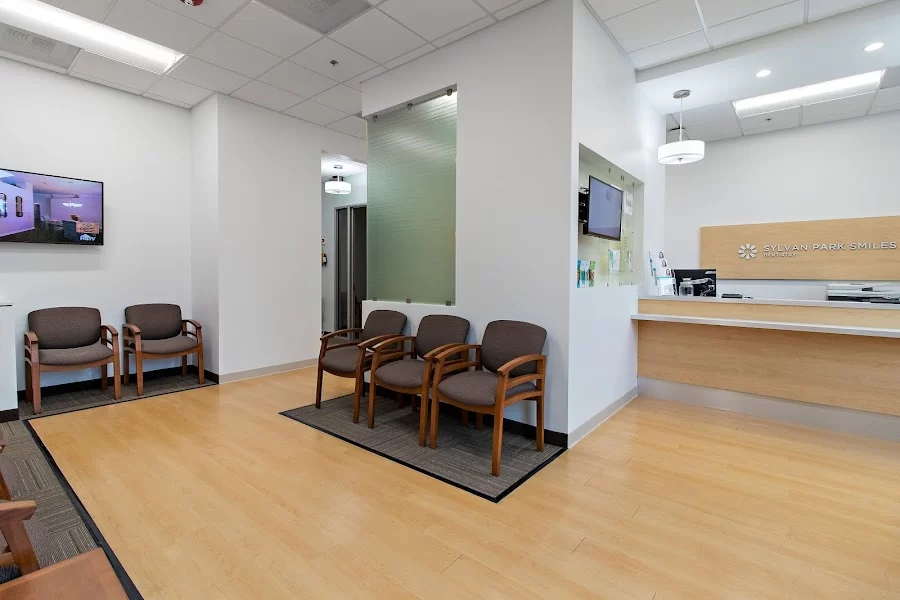 Sylvan Park Smiles Dentistry Picture 4