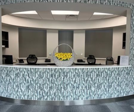 Southern Smiles (Dr. Narineh Panoosian-Hajiabadi, DMD & Dr. Daniel T. Howell, DDS, MS)