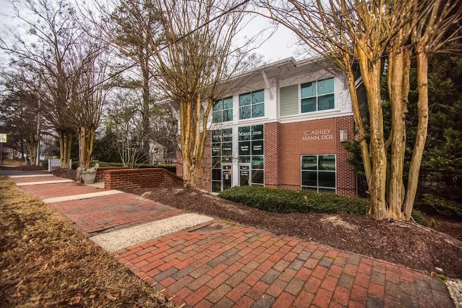 Charles Ashley Mann, DDS & Associates - Cary Picture 8