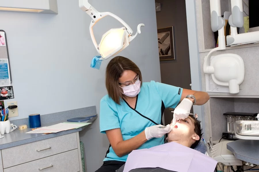 Riverview Dental Picture 2