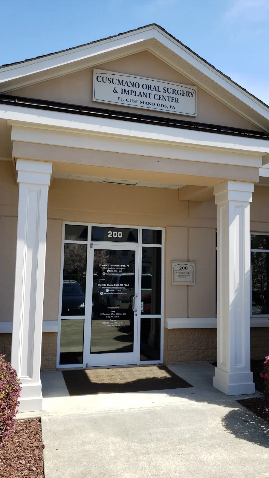 Cusumano Oral Surgery & Implant Center Picture 6