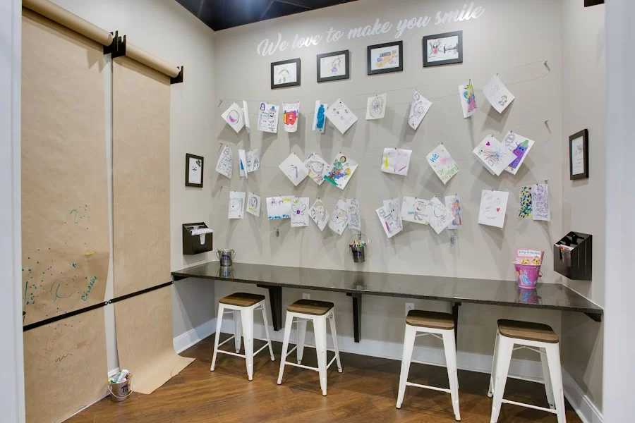 Lane & Associates Family Dentistry - Cary Tryon Picture 3