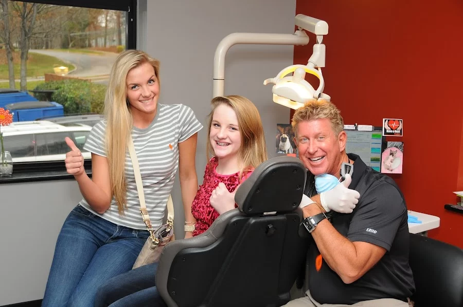 Dr. Robert Kent and Associates Picture 8