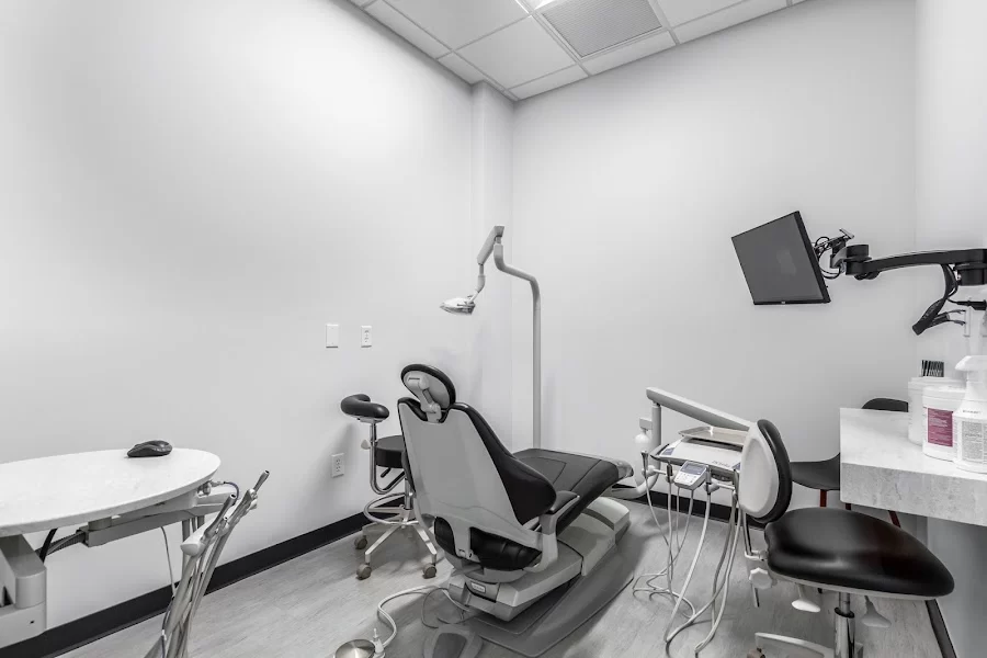 Dentistry of Gilbert: Shelton L Chow, DDS. Picture 2