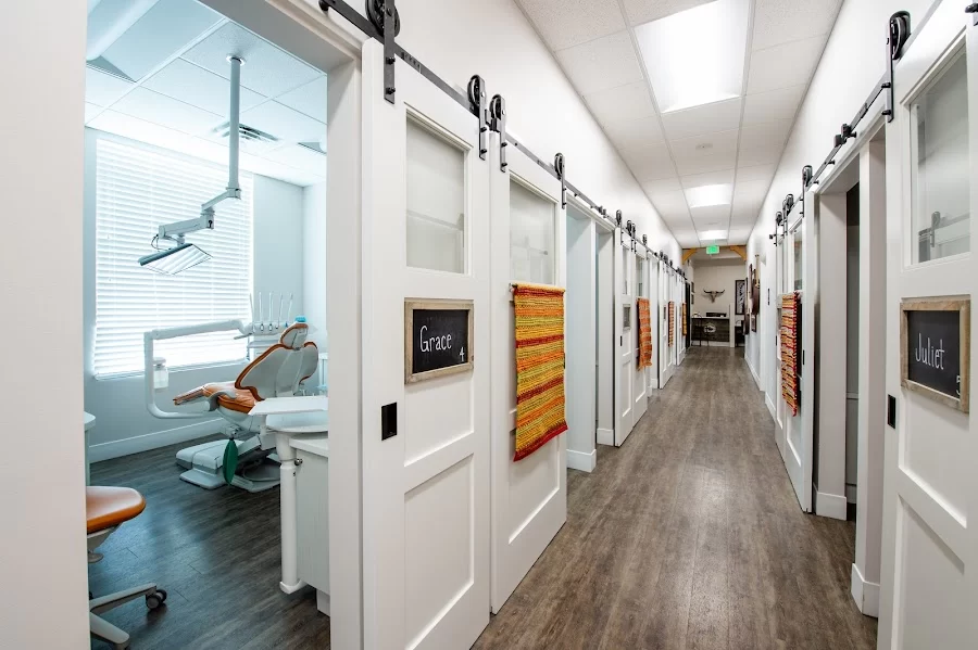 Pony Express Dental & Orthodontics of Daybreak Picture 3