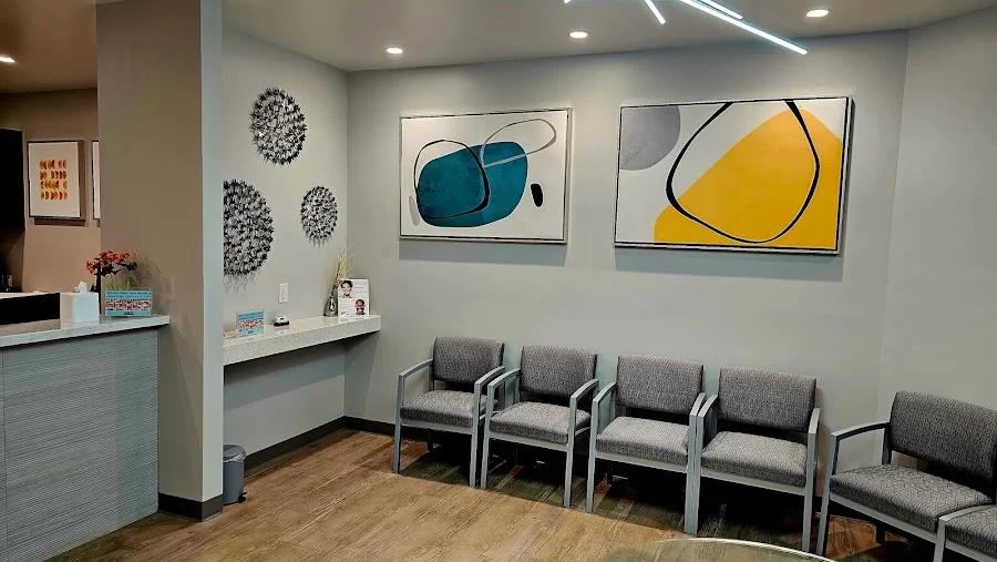 Shine Dental Arts Picture 3