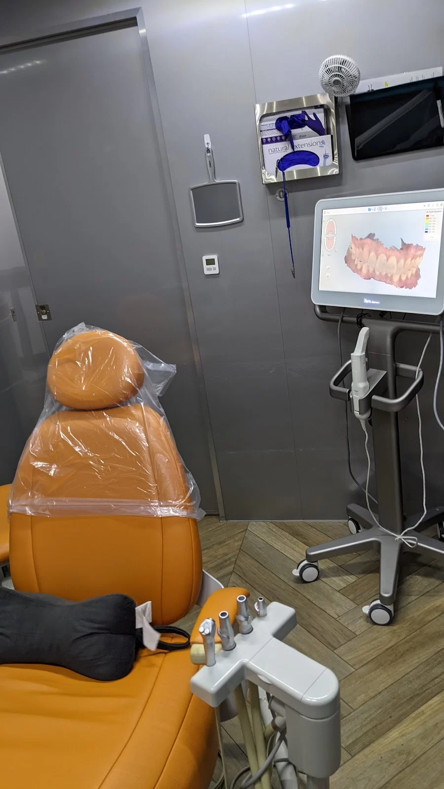 Onsite Dental Picture 5