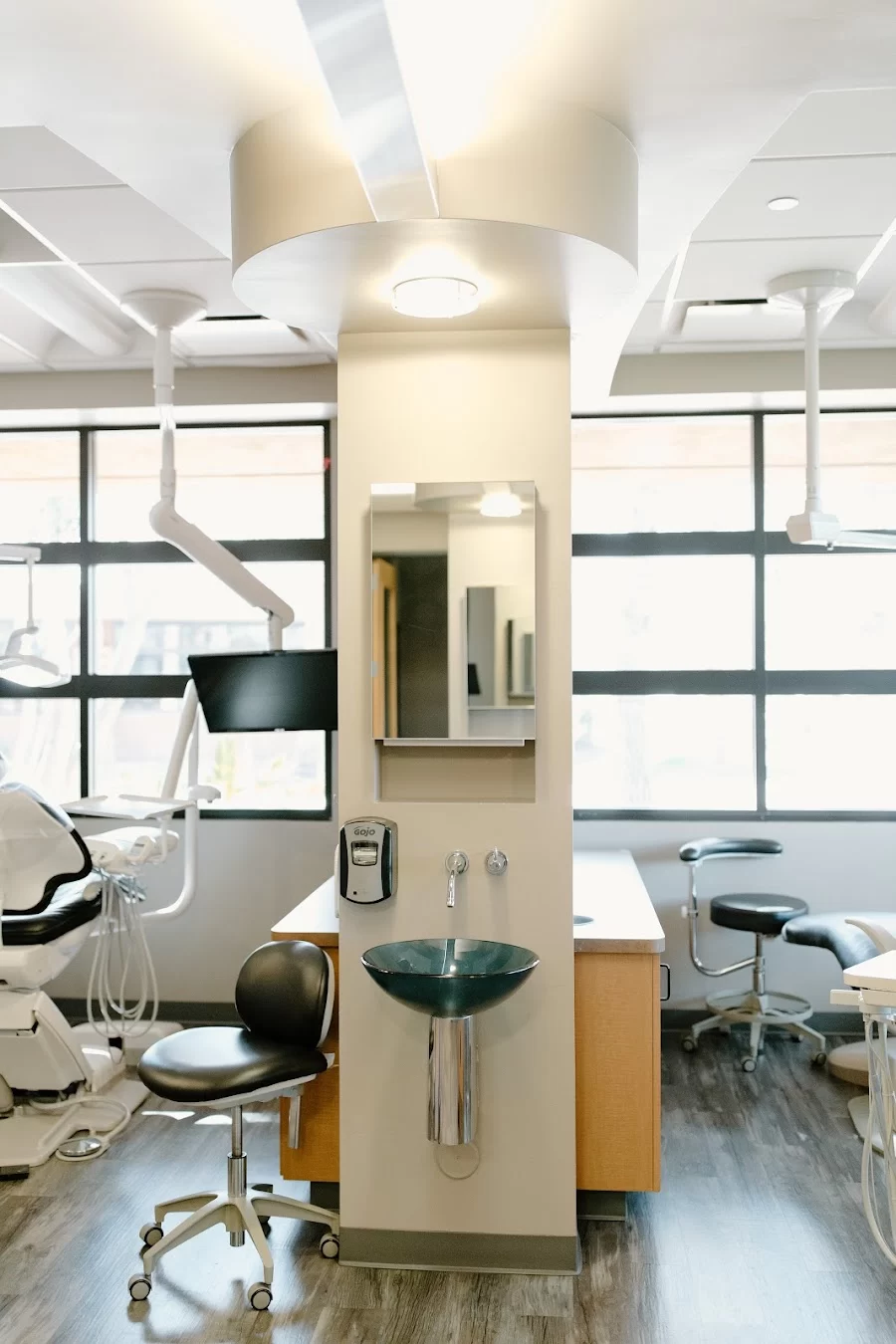 Aquila Dental Dr. Richard Higgs - Chandler AZ Picture 8