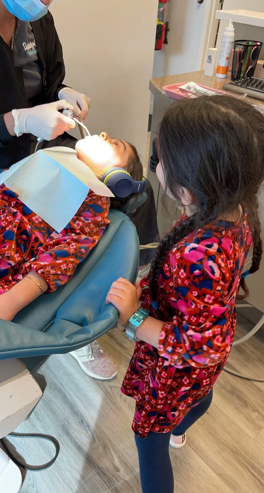 Dentistry For Children Sandy: Rooklidge Erik DDS Picture 10