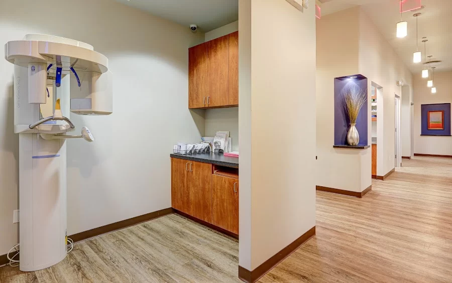 Silvertree Dental Picture 2