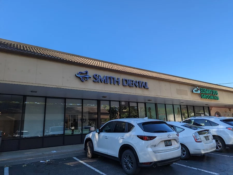 Smith Dental - Aloha Picture 3