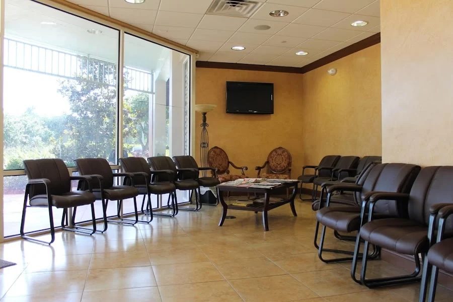 Hunter's Creek Dental Center Picture 4