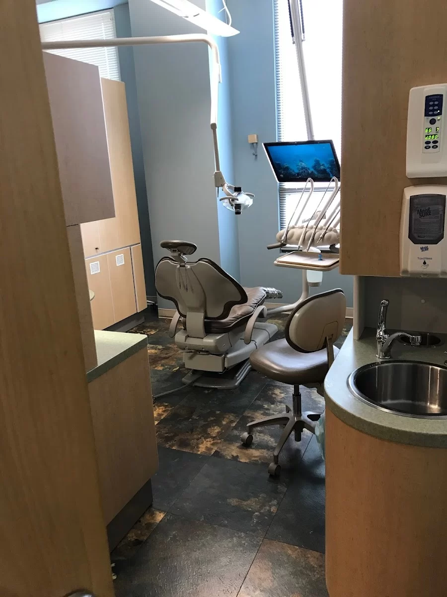19th Street Dental Picture 3