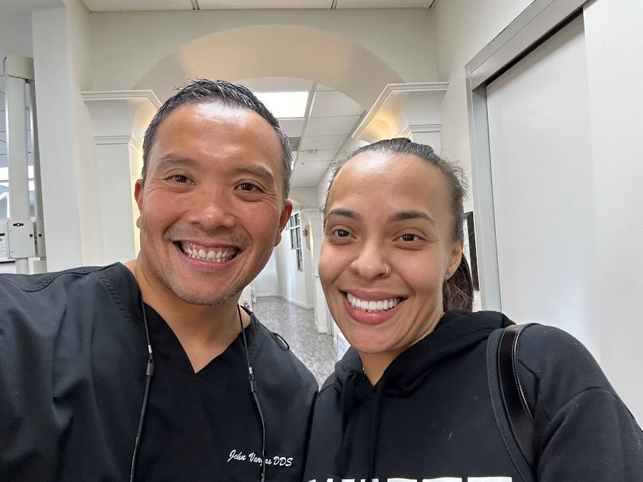 Manhattan Dental Spa: John Vargas DDS, Allison Gordon DMD, & Mitchell Charnas DMD Picture 4