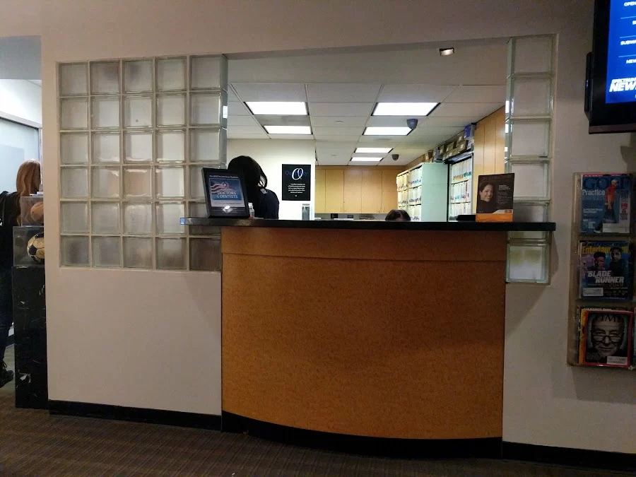 Manhattan Dental Spa: John Vargas DDS, Allison Gordon DMD, & Mitchell Charnas DMD Picture 5