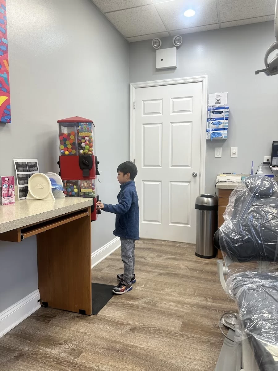 Small World Dental - Pediatric Dentist and Orthodontist Picture 8