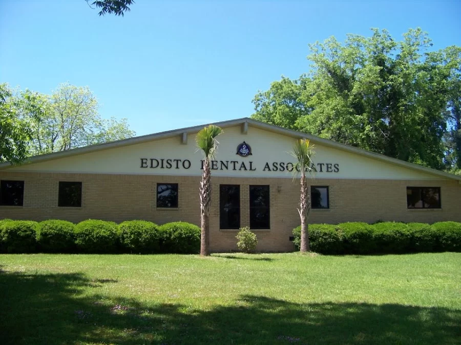 Edisto Dental Associates Picture 4