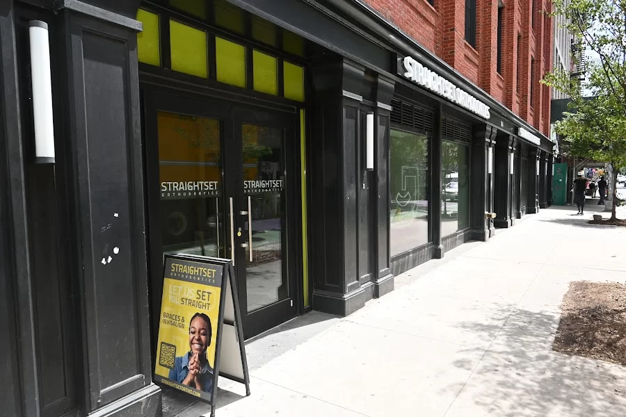 Straight Set Orthodontics - Lower East Side Picture 4