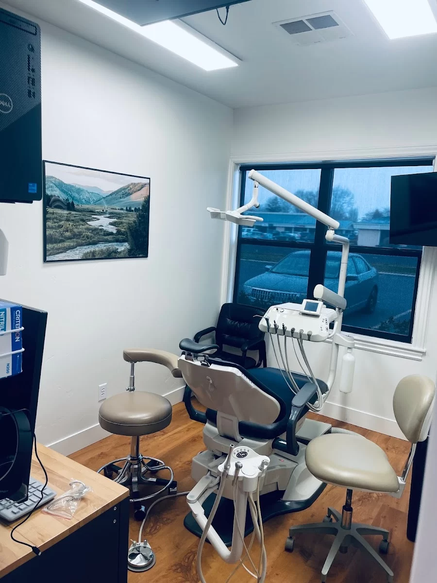 Mountain West Dental Care Picture 5
