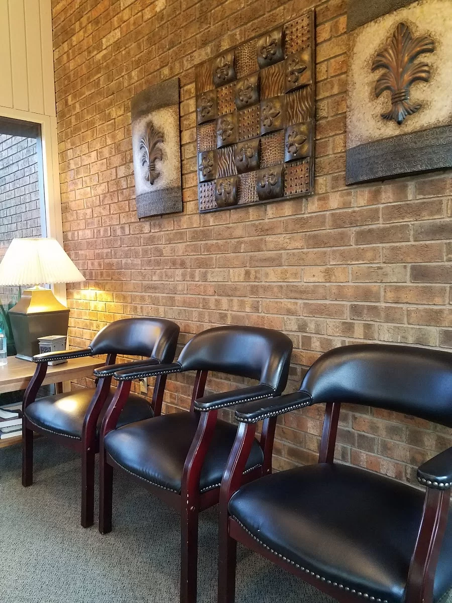 Dr. Dwight Hirsch DDS Picture 4